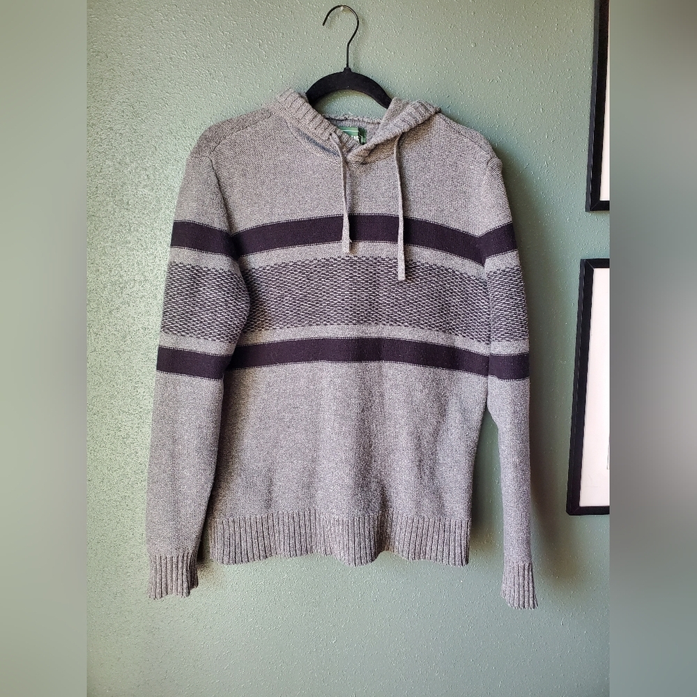 American Age Gray and Black Striped Crewneck Sweater